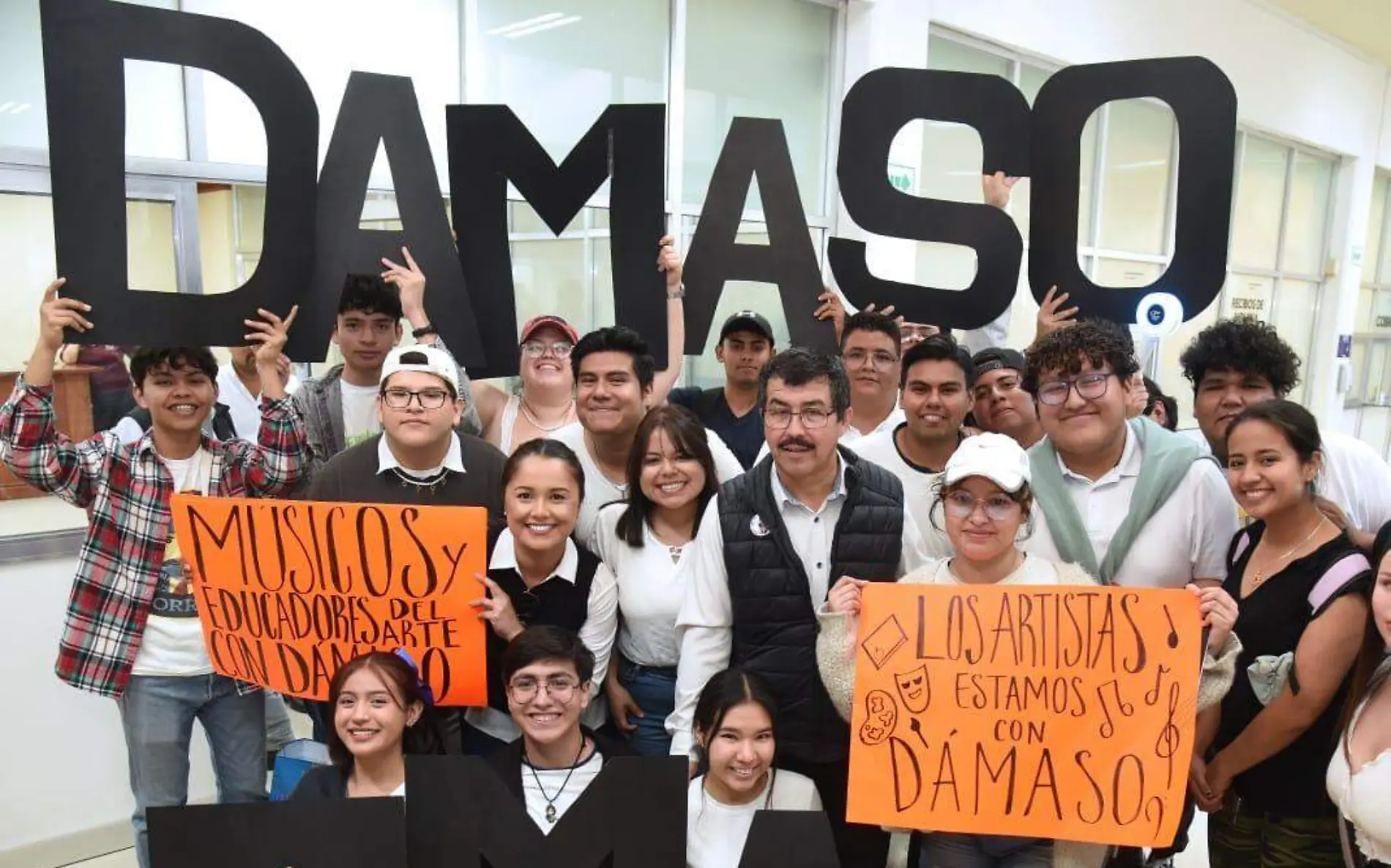 La UAT es fundamental en el progreso de Tamaulipas, afirmó el candidato a rector Dámaso Anaya José Luis Tapia